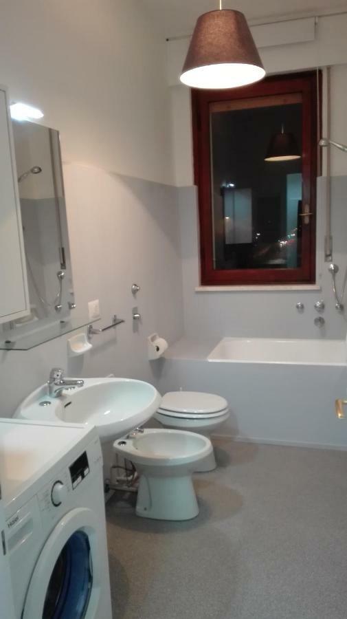 Mecenate Cozy Flat Apartment มิลาน ภายนอก รูปภาพ