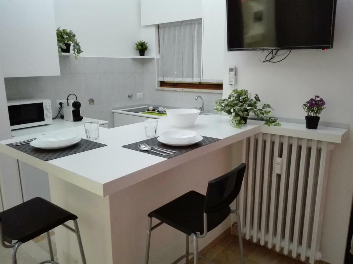 Mecenate Cozy Flat Apartment มิลาน ภายนอก รูปภาพ