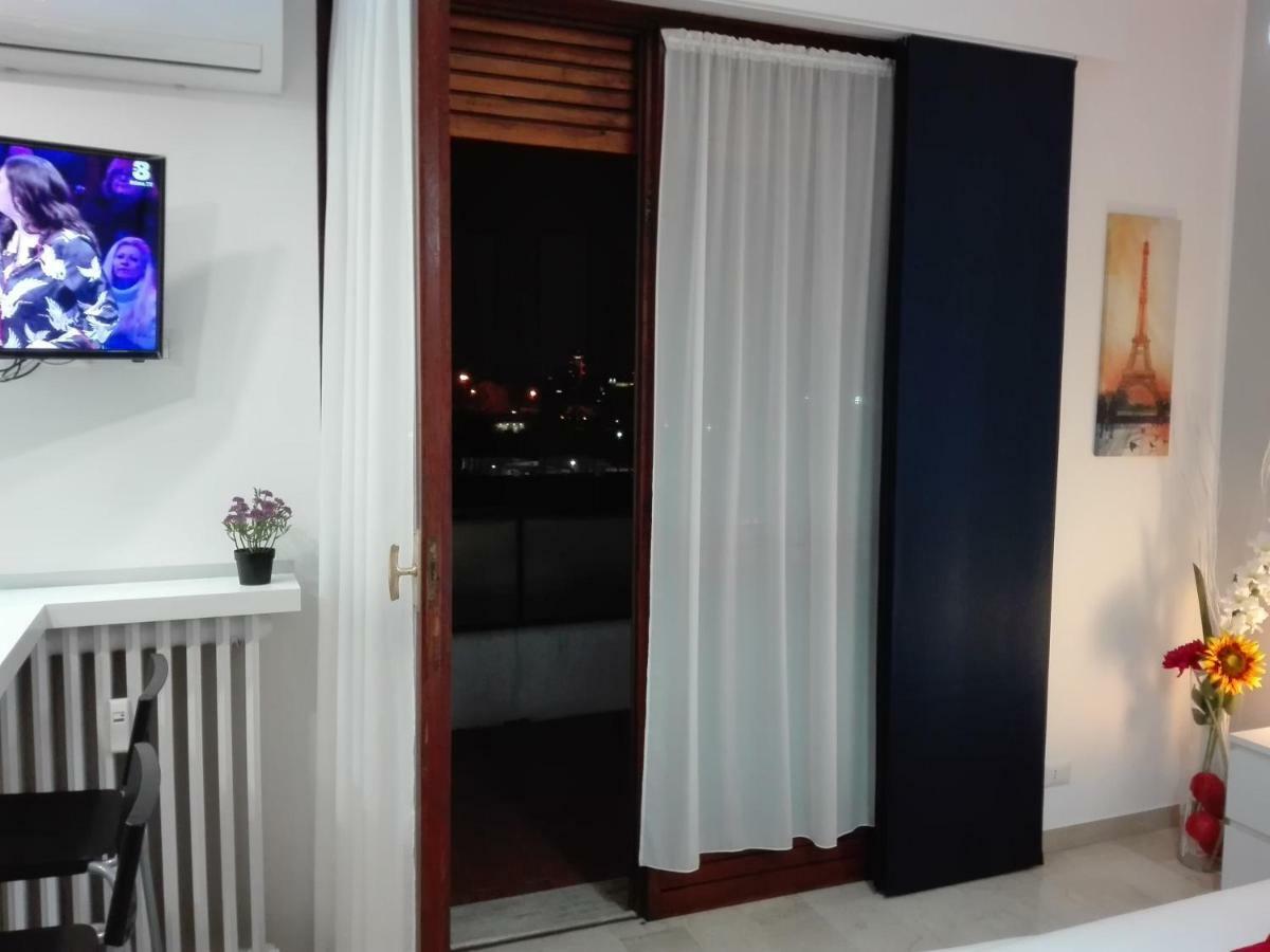 Mecenate Cozy Flat Apartment มิลาน ภายนอก รูปภาพ