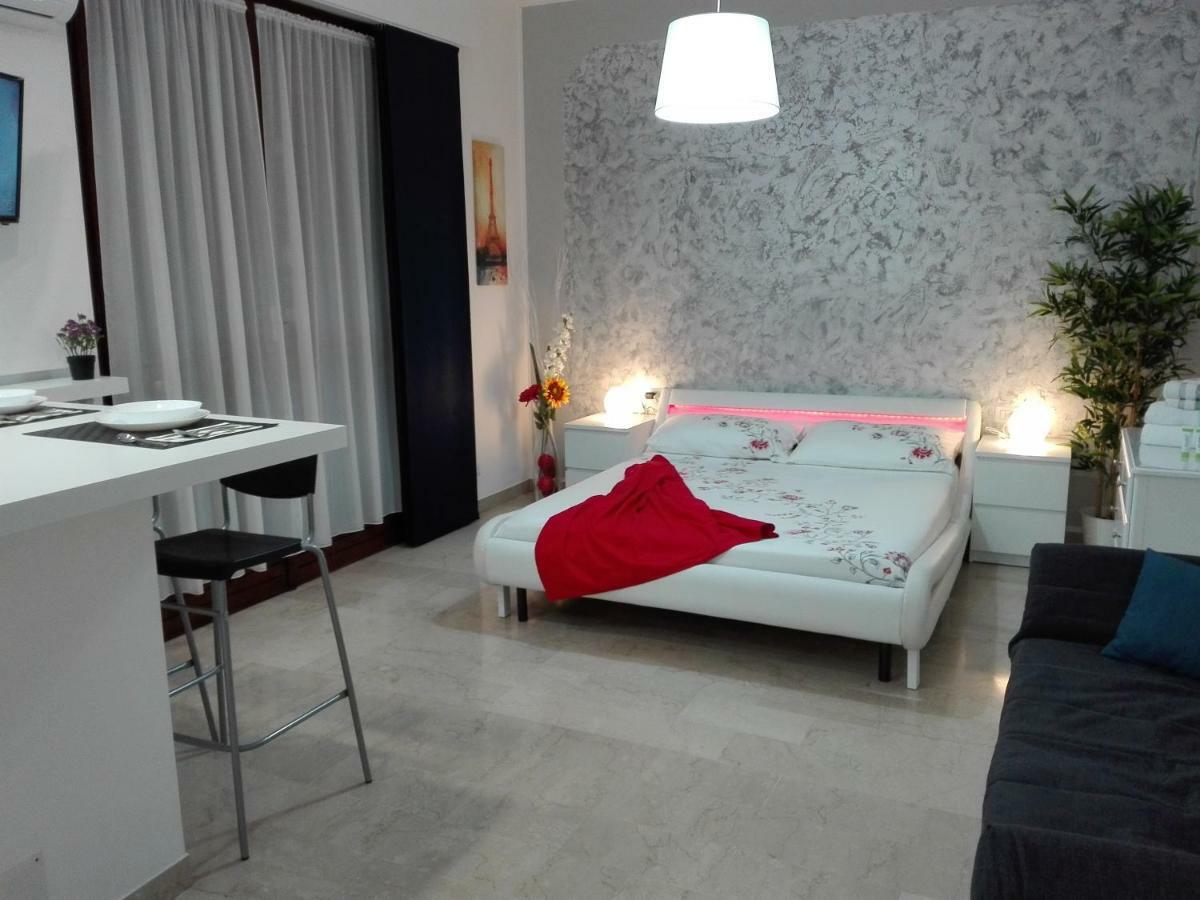 Mecenate Cozy Flat Apartment มิลาน ภายนอก รูปภาพ