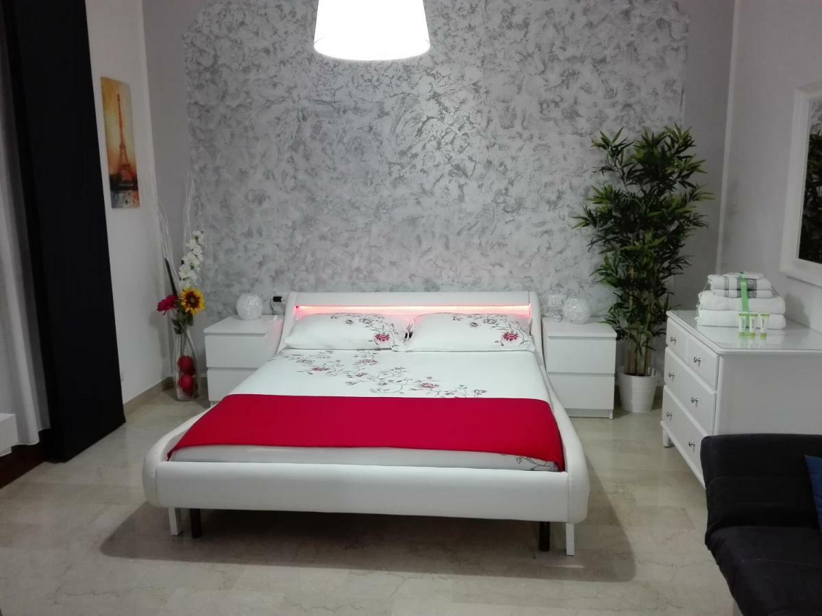 Mecenate Cozy Flat Apartment มิลาน ภายนอก รูปภาพ