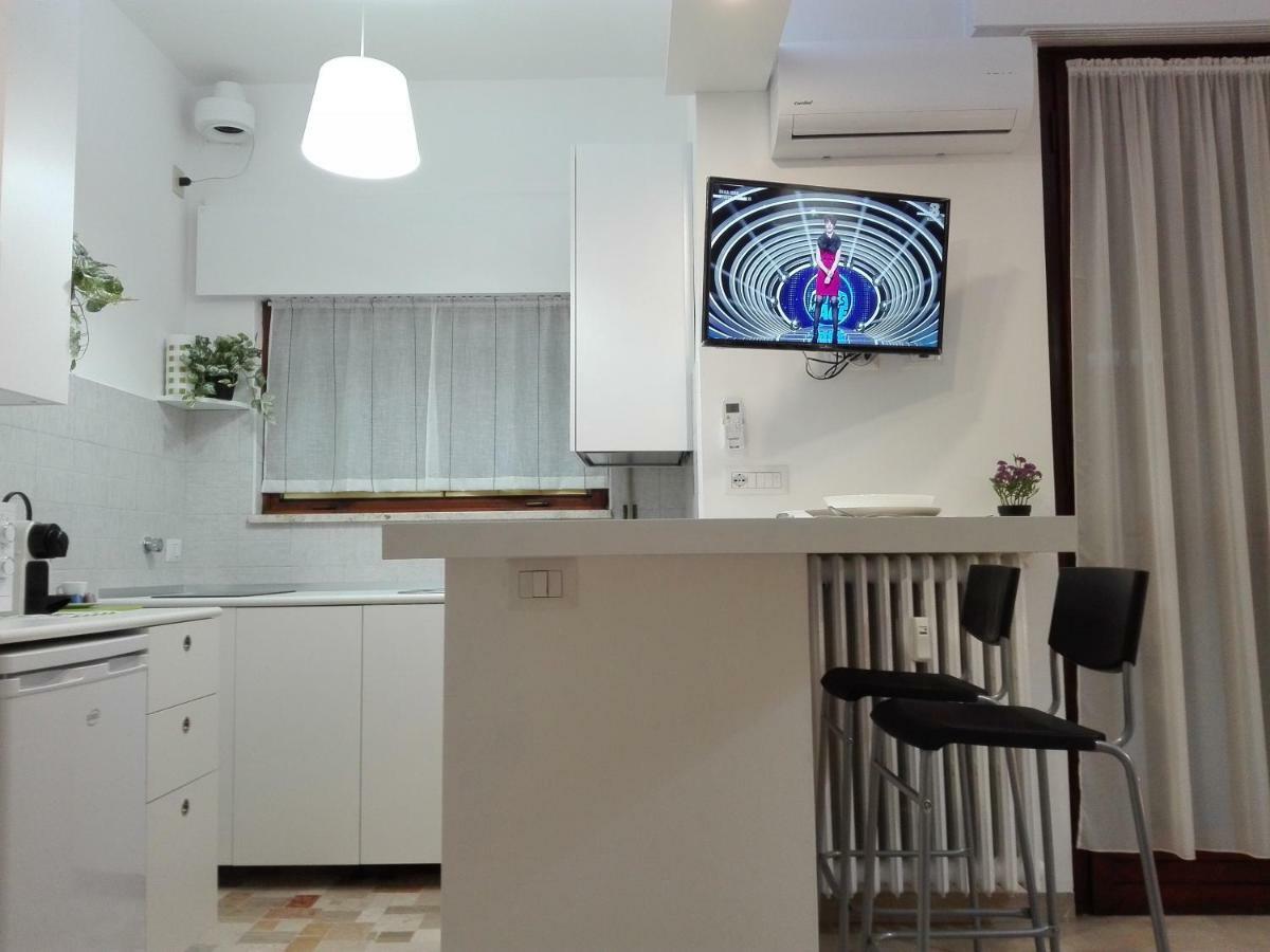 Mecenate Cozy Flat Apartment มิลาน ภายนอก รูปภาพ