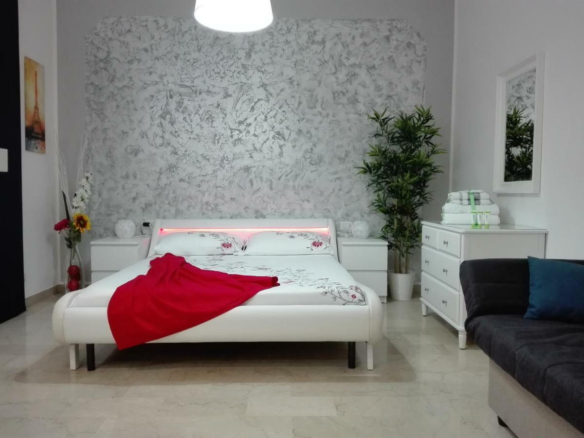Mecenate Cozy Flat Apartment มิลาน ภายนอก รูปภาพ